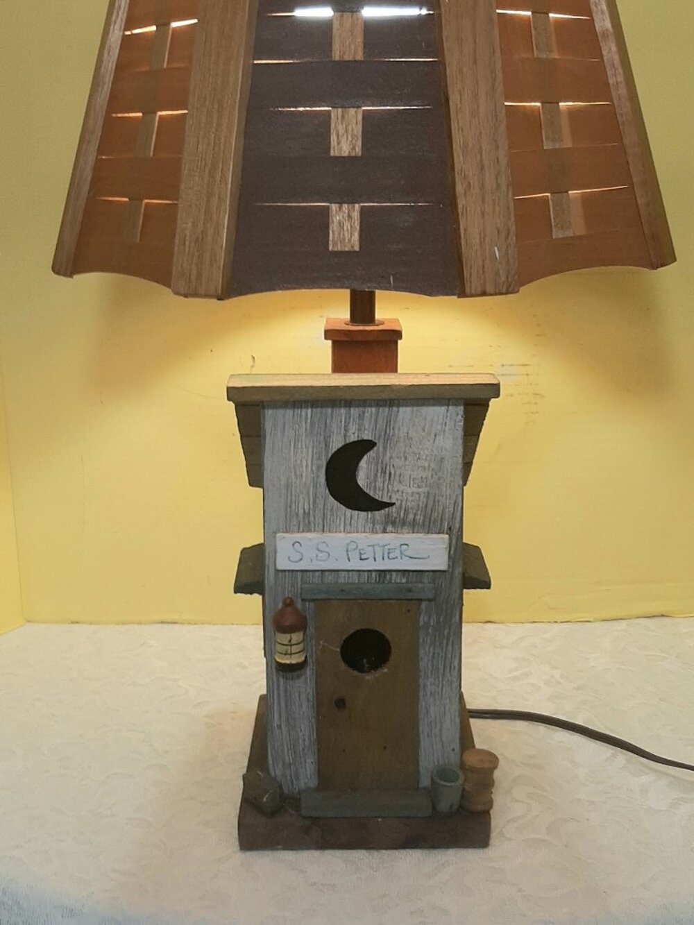 Whimsical and rustic cottage Vibes table lamp.